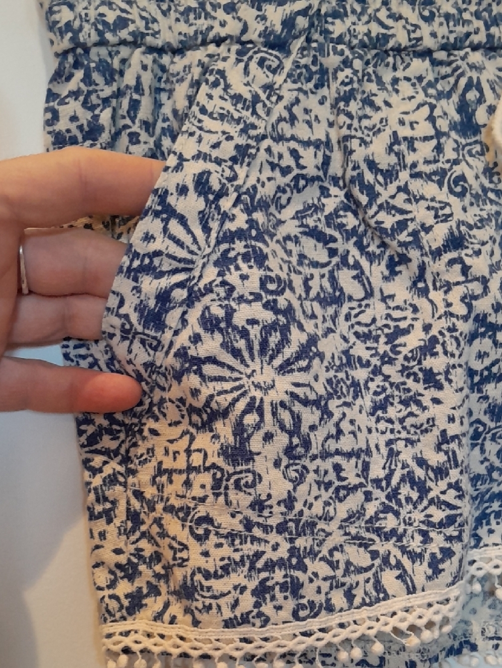 Jolt Navy and White Linen Blend Floral Drawstring Shorts with Tassel - Picture 6 of 6